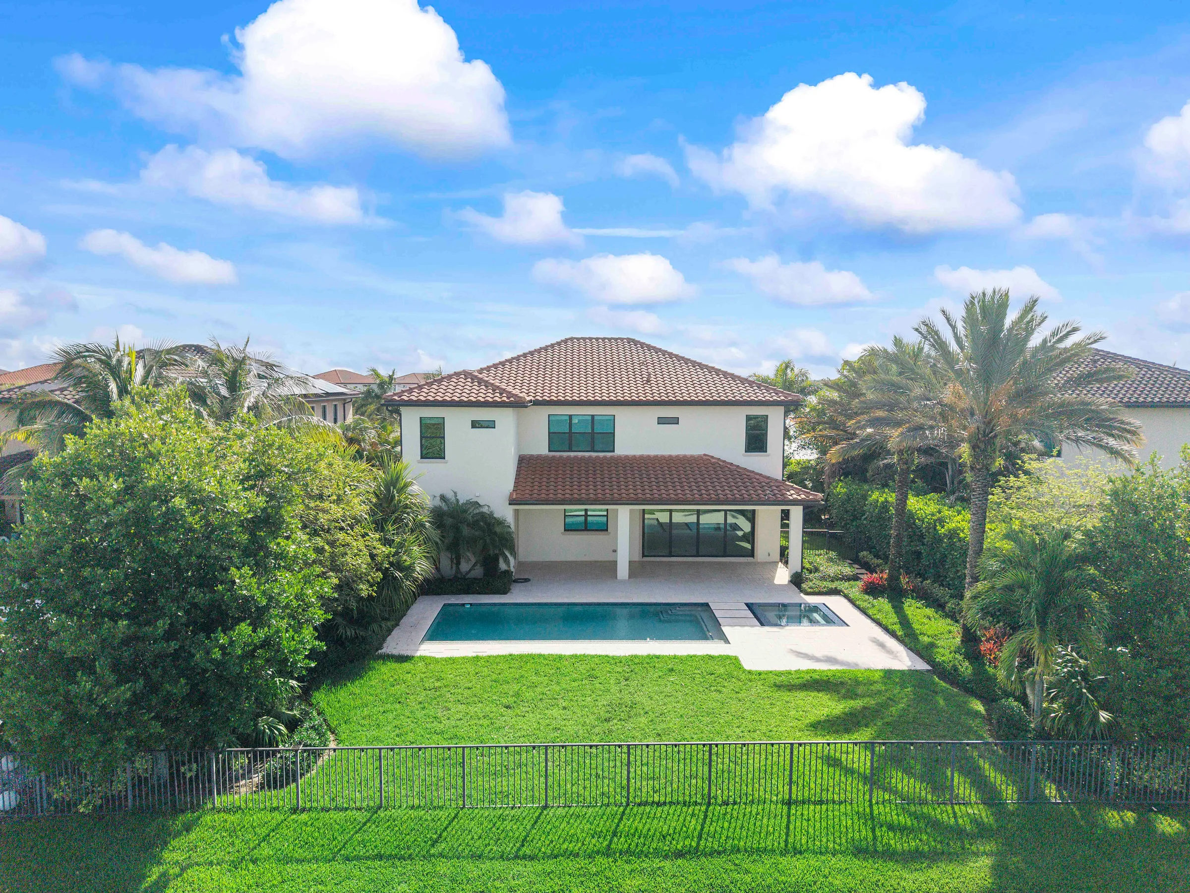 Empty home — 8685 Parkland Bay Dr